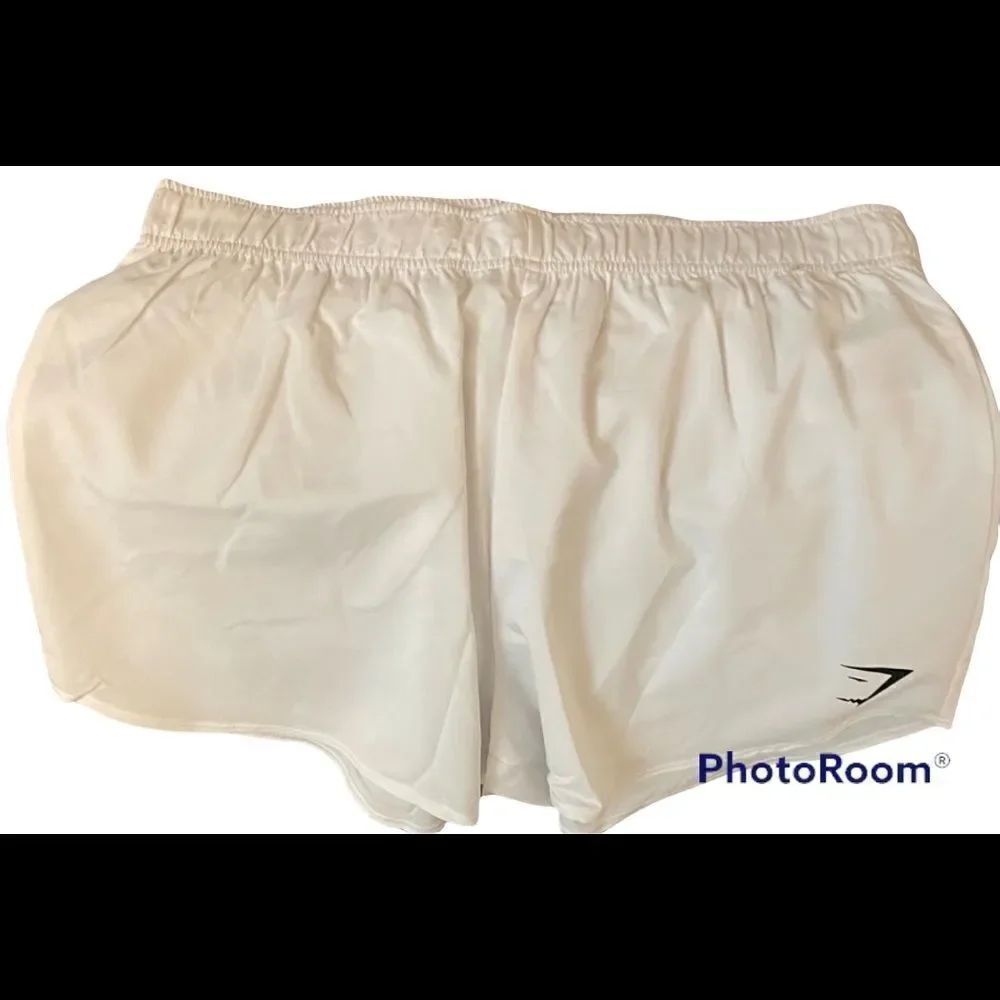 ✨ ESSENTIAL LOOSE TRAINING SHORTS✨